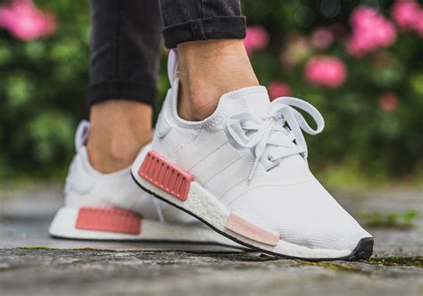 adidas damen nmd r1 lila|Women's NMD R1 adidas Originals Shoes.